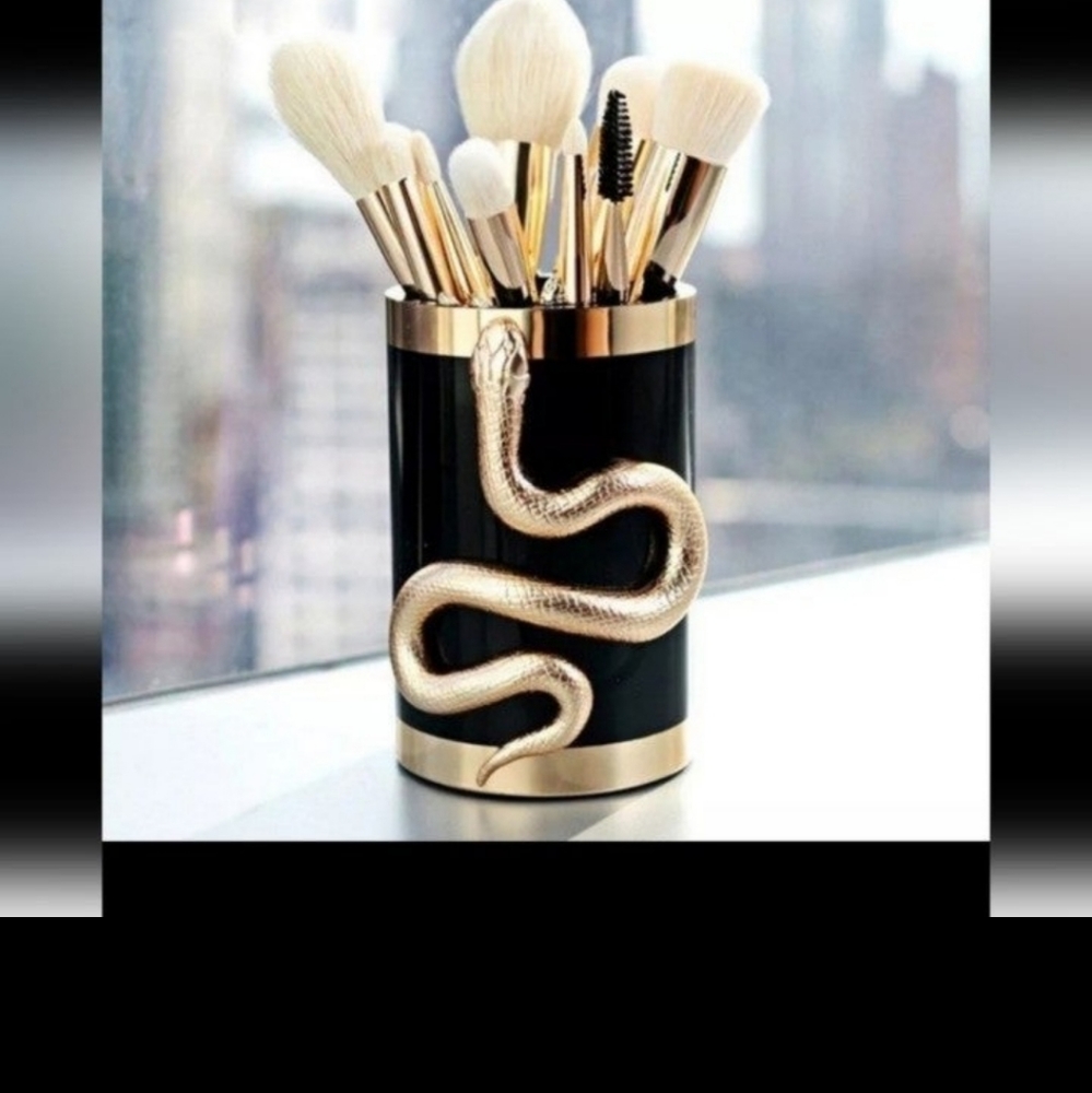Luxury Snake Makeup Brushes Set 10 pc with Snake Cup